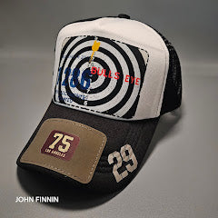 BULLS EYE ' JOHN FINNIN TRUCKER