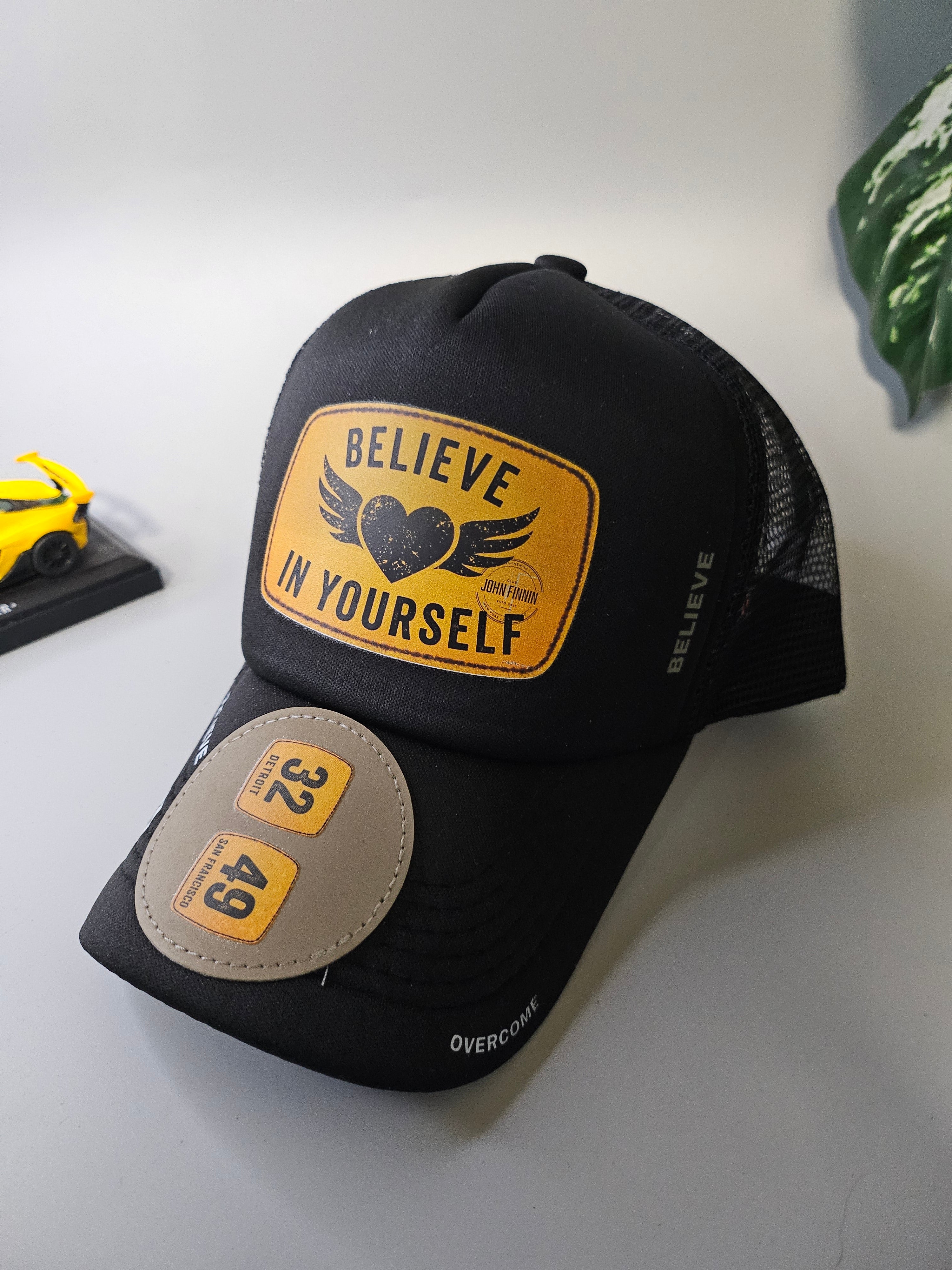 BELIEVE 33'JOHN FINNIN TRUCKER