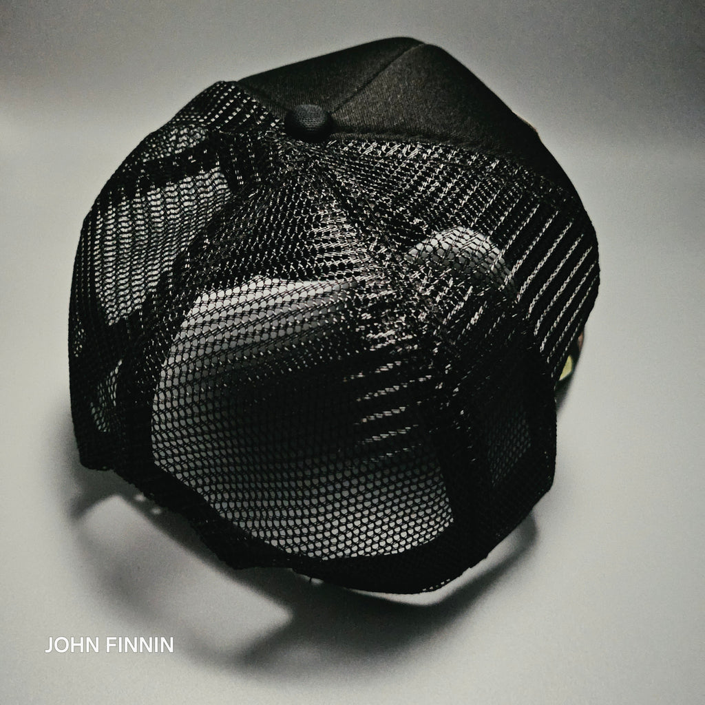 33 30 ' JOHN FINNIN TRUCKER