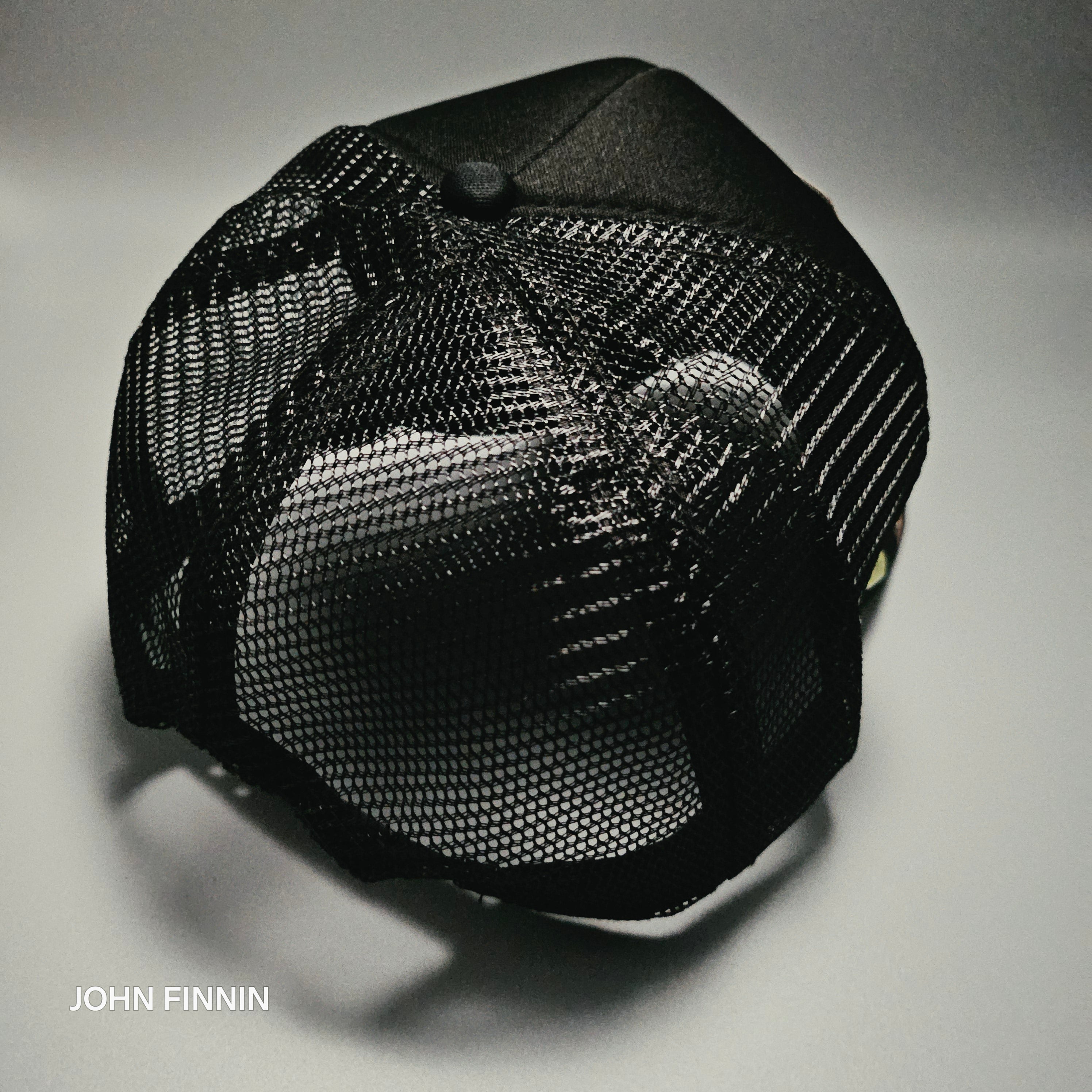 33 30 ' JOHN FINNIN TRUCKER