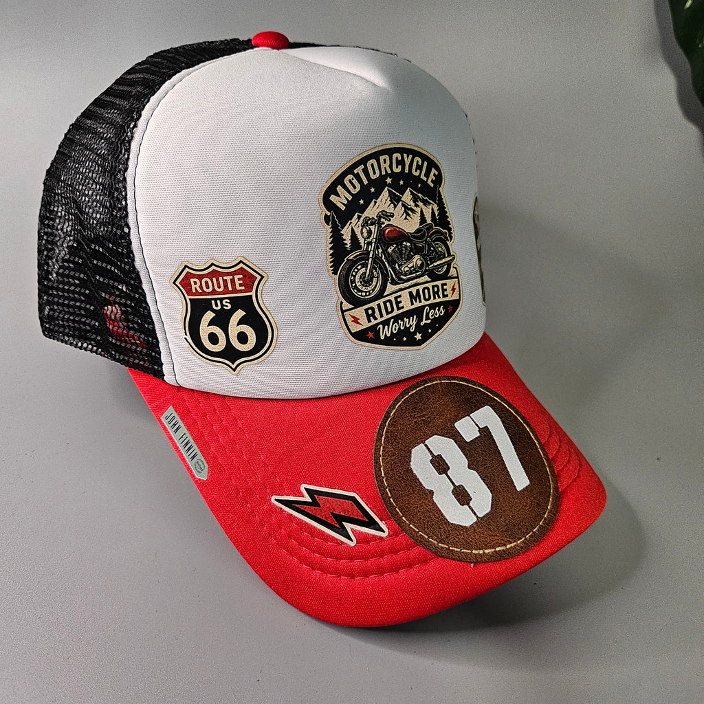 MOTORCYCLE 87 'JOHN FINNIN TRUCKER