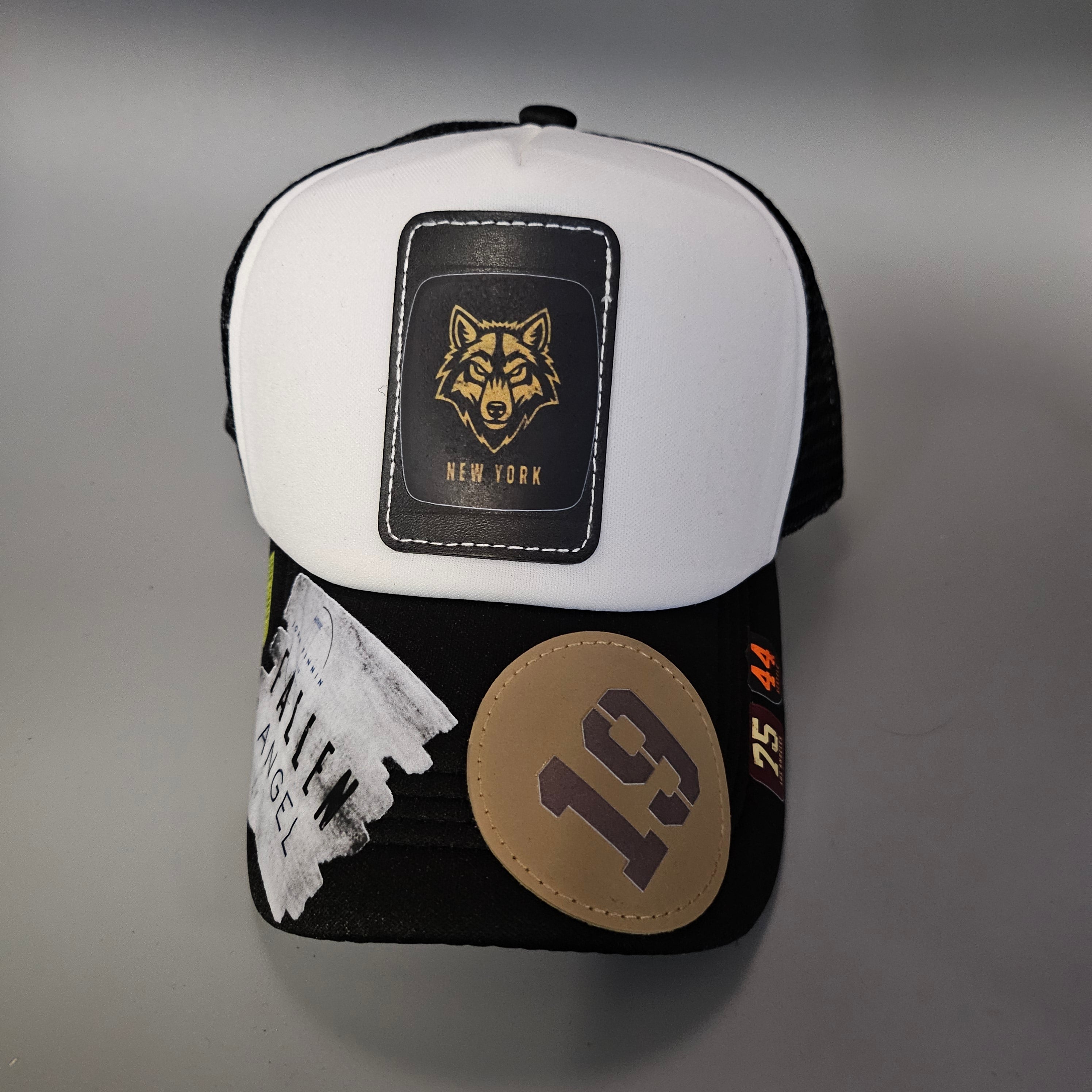 NEW YORK WOLF 19 'JOHN FINNIN TRUCKER