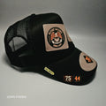 33 30 ' JOHN FINNIN TRUCKER