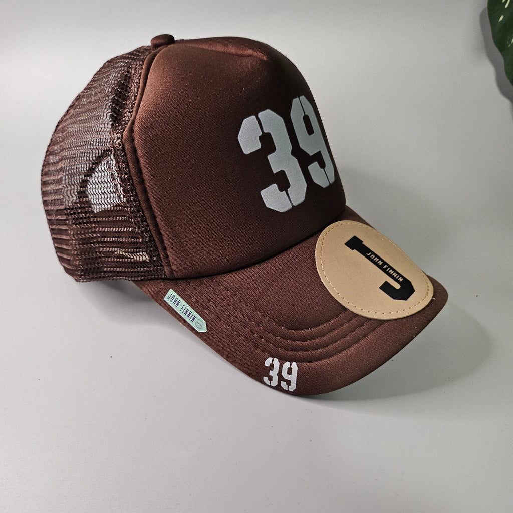 39 J 'JOHN FINNIN TRUCKER