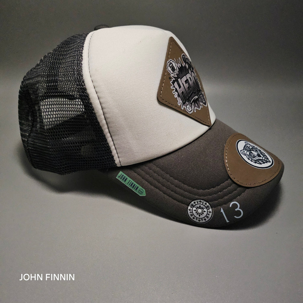 HERO BEAR 36 'JOHN FINNIN TRUCKER