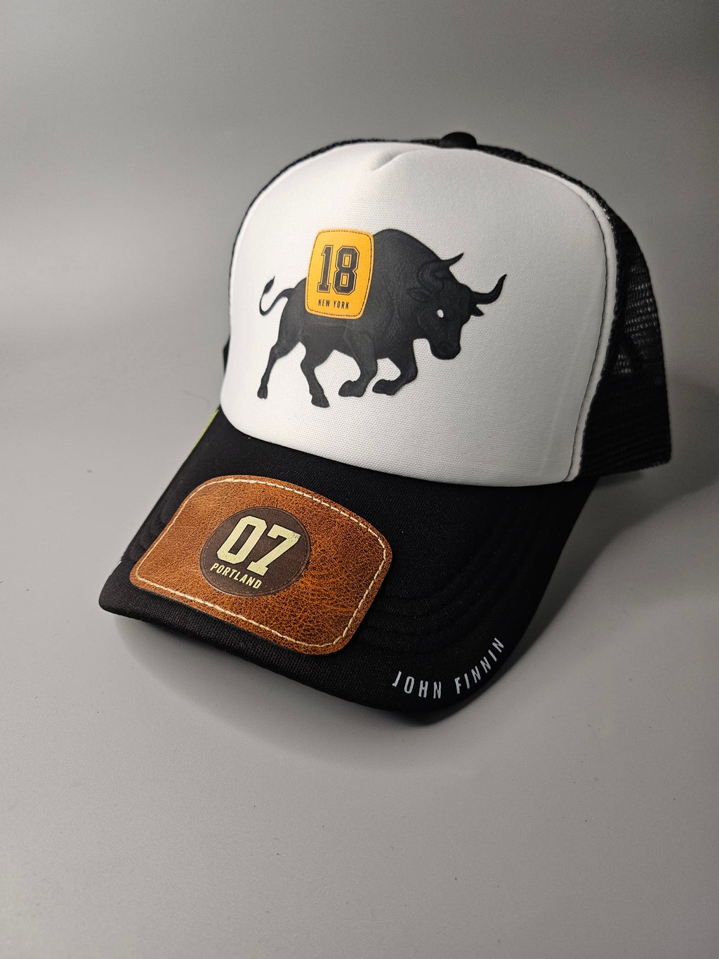 BULL 18 07 'JOHN FINNIN TRUCKER