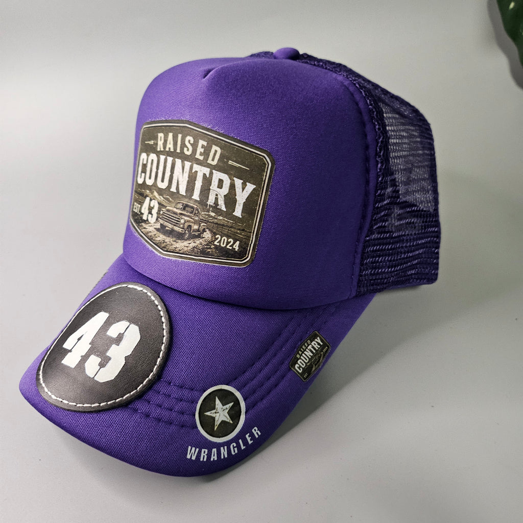 RAISED COUNTRY 43 'JOHN FINNIN TRUCKER