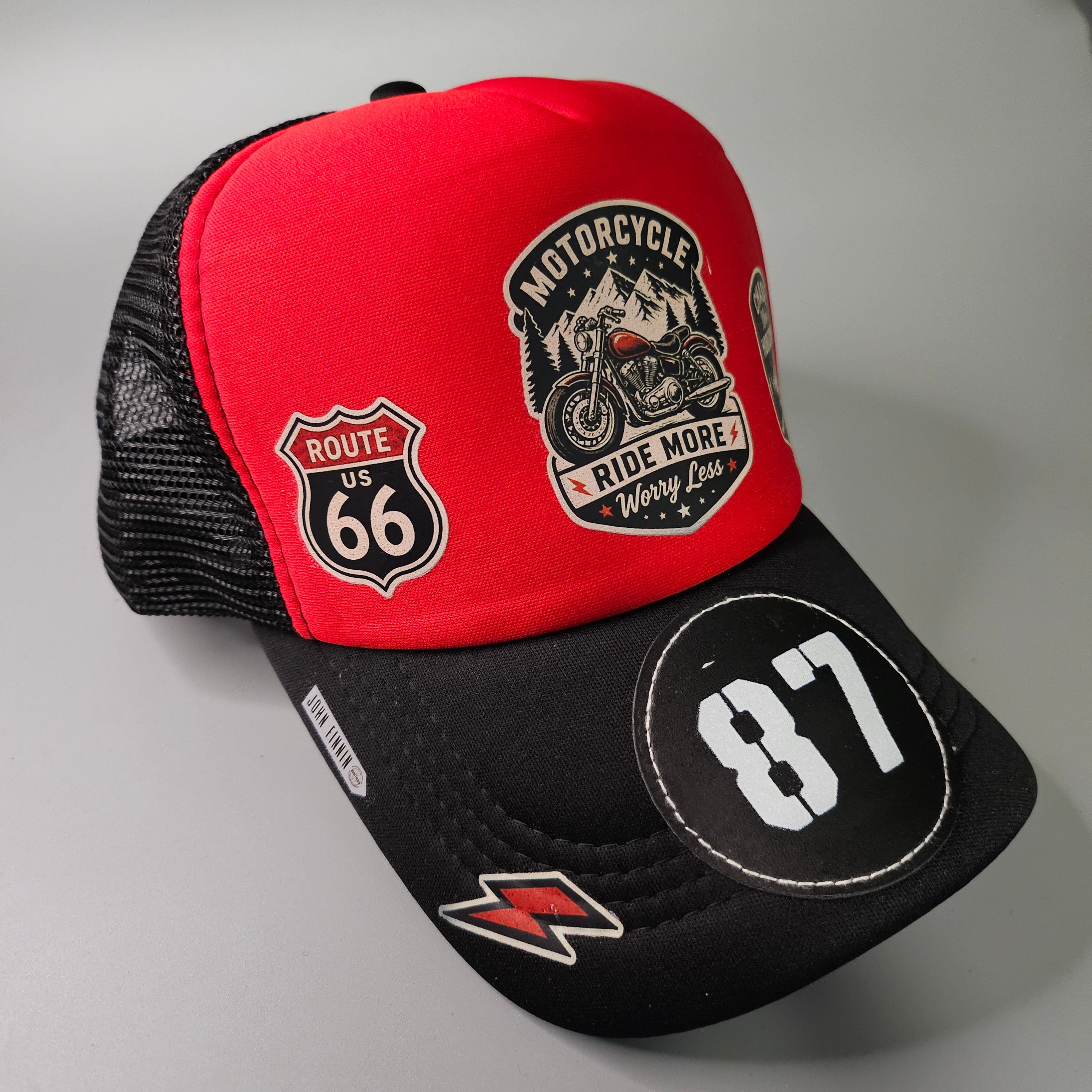 MOTORCYCLE 87 'JOHN FINNIN TRUCKER