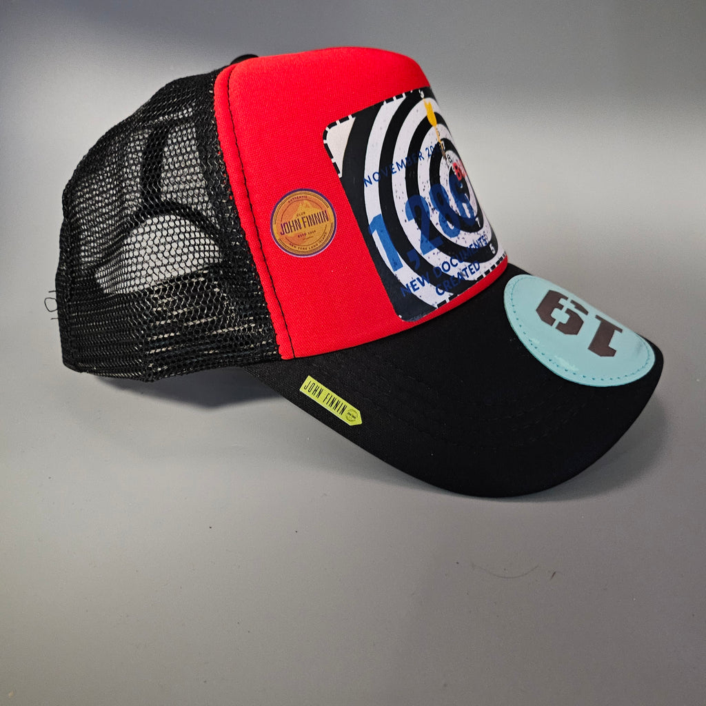 BULLS EYE 19 FINNIN TRUCKER